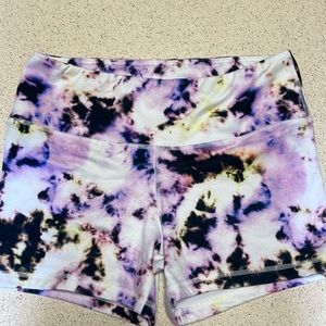 FLEO power high rise shorts